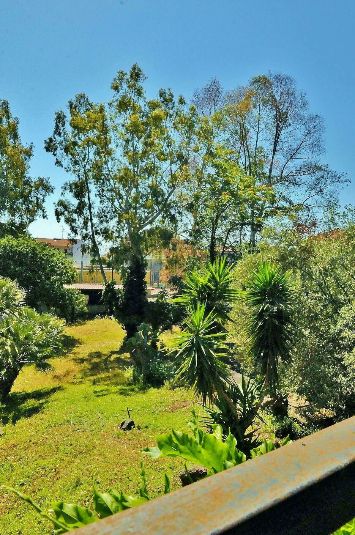Hotel Rasula Alta グラヴィーナ・ディ・カターニア エクステリア 写真